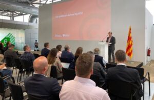 RETECH és una oportunitat per impulsar projectes de transformació i especialització digital, i l’Agència treballarà en quatre àmbits: salut, transport intel·ligent, indústria connectada, i excel·lència operativa en l’àmbit de la ciberseguretat. Recepció d'idees durant tot el 2023.